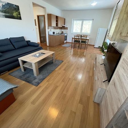Apartman 92 Biely Kostol Luaran gambar